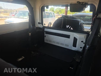 2013 Jeep Wrangler Sport - miniatura 13