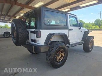 2013 Jeep Wrangler Sport - miniatura 4