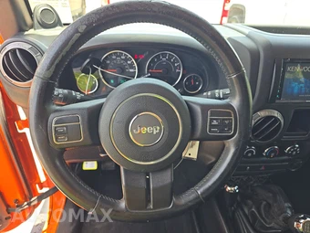 2013 Jeep Wrangler Sport – miniatura 10