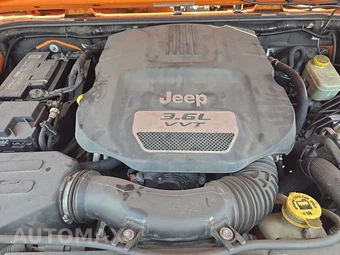 2013 Jeep Wrangler Sport – miniatura 15