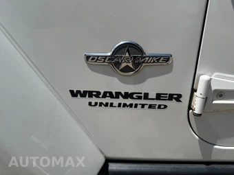 2013 Jeep Wrangler Unlimited Freedom Edition - miniatura 21