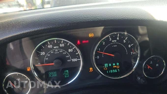 2013 Jeep Wrangler Unlimited Freedom Edition - miniatura 18