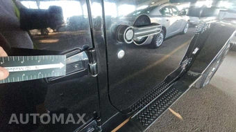 2013 Jeep Wrangler Unlimited Freedom Edition - miniatura 23
