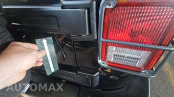 2013 Jeep Wrangler Unlimited Freedom Edition - miniatura 30