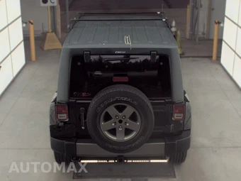 2013 Jeep Wrangler Unlimited Freedom Edition - miniatura 5