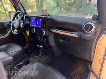 2013 Jeep Wrangler Unlimited Rubicon - miniatura 32