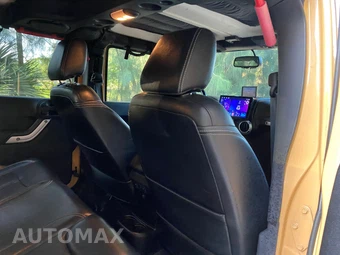 2013 Jeep Wrangler Unlimited Rubicon - miniatura 37