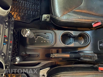 2013 Jeep Wrangler Unlimited Rubicon - miniatura 49
