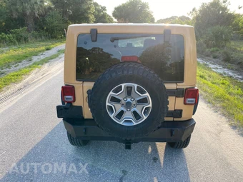 2013 Jeep Wrangler Unlimited Rubicon - miniatura 7