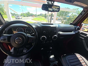 2013 Jeep Wrangler Unlimited Rubicon - miniatura 10