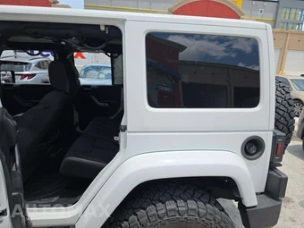 2013 Jeep Wrangler Unlimited Rubicon - miniatura 10