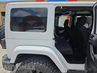 2013 Jeep Wrangler Unlimited Rubicon - miniatura 13