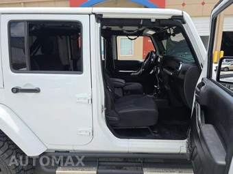 2013 Jeep Wrangler Unlimited Rubicon - miniatura 15