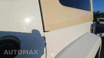 2013 Jeep Wrangler Unlimited Sahara - miniatura 3