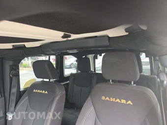 2013 Jeep Wrangler Unlimited Sahara - miniatura 11