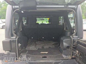 2013 Jeep Wrangler Unlimited Sahara - miniatura 14