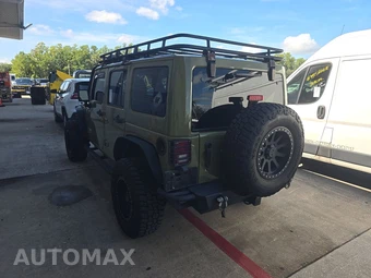 2013 Jeep Wrangler Unlimited Sahara - miniatura 6