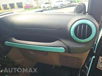 2013 Jeep Wrangler Unlimited Sahara - miniatura 19