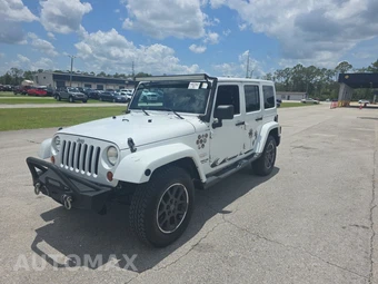 2013 Jeep Wrangler Unlimited Sahara
