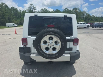 2013 Jeep Wrangler Unlimited Sahara - miniatura 5