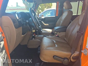 2013 Jeep Wrangler Unlimited Sahara - miniatura 7