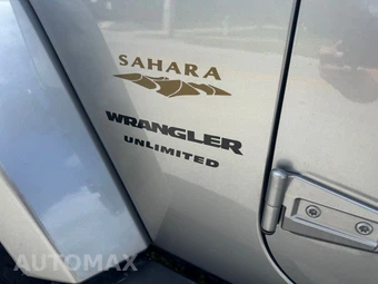 2013 Jeep Wrangler Unlimited Sahara - miniatura 10