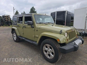 2013 Jeep Wrangler Unlimited Sahara - miniatura 4