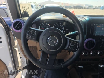 2013 Jeep Wrangler Unlimited Sahara - miniatura 10