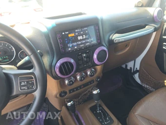 2013 Jeep Wrangler Unlimited Sahara - miniatura 11