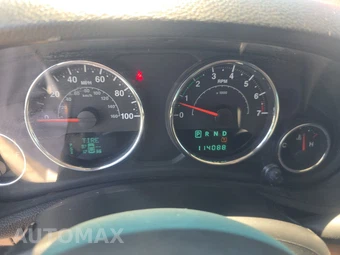 2013 Jeep Wrangler Unlimited Sahara - miniatura 12