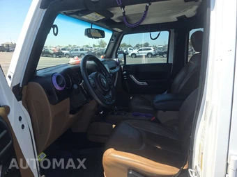 2013 Jeep Wrangler Unlimited Sahara - miniatura 7