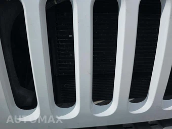 2013 Jeep Wrangler Unlimited Sahara - miniatura 18