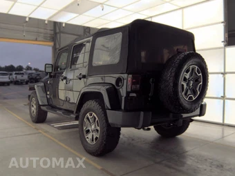 2013 Jeep Wrangler Unlimited Sahara - miniatura 6
