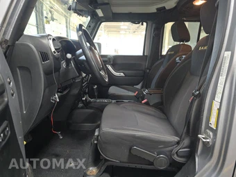 2013 Jeep Wrangler Unlimited Sahara - miniatura 7
