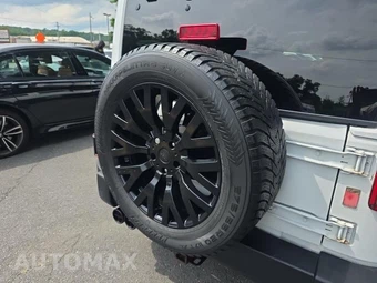2013 Jeep Wrangler Unlimited Sahara - miniatura 7