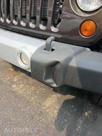 2013 Jeep Wrangler Unlimited Sahara - miniatura 22