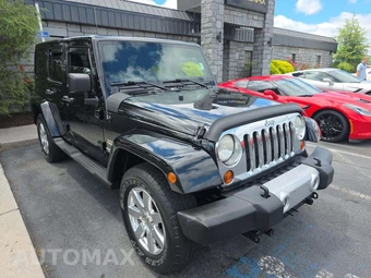 2013 Jeep Wrangler Unlimited Sahara - miniatura 4