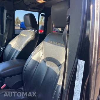 2013 Jeep Wrangler Unlimited Sahara - miniatura 23