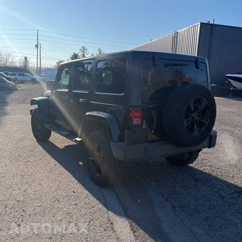 2013 Jeep Wrangler Unlimited Sahara - miniatura 5