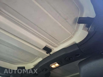 2013 Jeep Wrangler Unlimited Sahara - miniatura 11