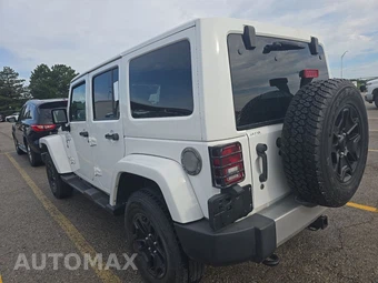 2013 Jeep Wrangler Unlimited Sahara - miniatura 6