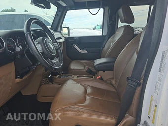 2013 Jeep Wrangler Unlimited Sahara - miniatura 7