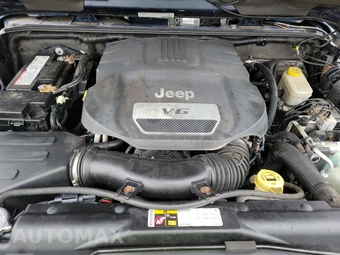 2013 Jeep Wrangler Unlimited Sahara - miniatura 15