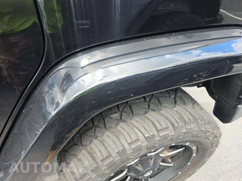 2013 Jeep Wrangler Unlimited Sahara - miniatura 21