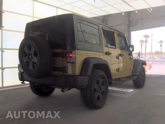 2013 Jeep Wrangler Unlimited Sport - miniatura 4