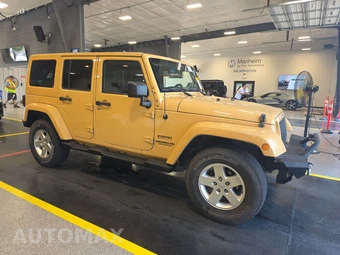 2013 Jeep Wrangler Unlimited Sport - miniatura 3