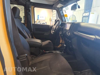 2013 Jeep Wrangler Unlimited Sport - miniatura 8
