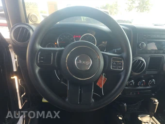 2013 Jeep Wrangler Unlimited Sport - miniatura 10