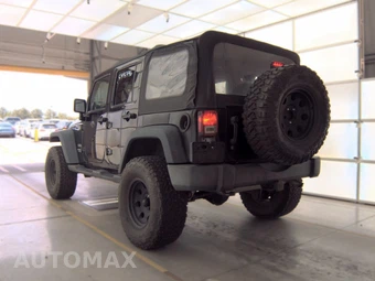 2013 Jeep Wrangler Unlimited Sport - miniatura 6