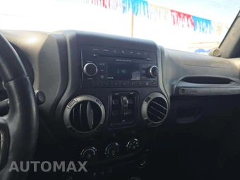 2013 Jeep Wrangler Unlimited Sport - miniatura 10